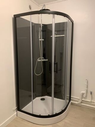  Appartement à louer 3 pièces 83 m²
