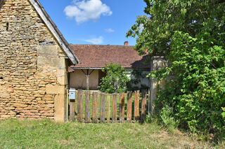 Vente Maison corps de ferme Aubas 5 pièce(s) 95 m2 Aubas