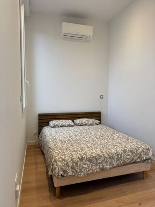  Appartement à louer 2 pièces 33 m²
