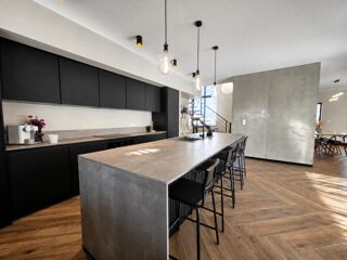 Vente Maison Maison d'architecte 6 pièces 167 m² piscine & terrasse à Thann Thann