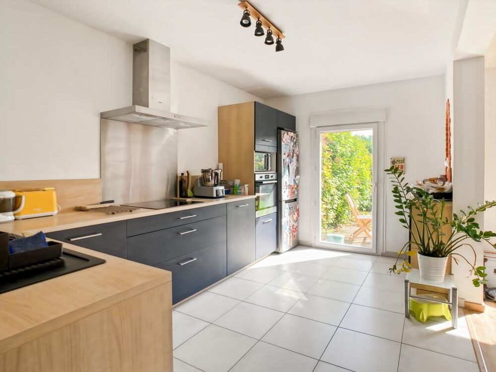 Vente Appartement QUINT FONSEGRIVES - APPARTEMENT T4 AVEC JARDIN ET PARKINGS Quint fonsegrives