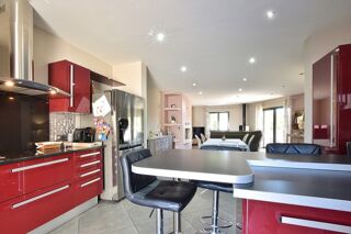  Villa à vendre 9 pièces 186 m²