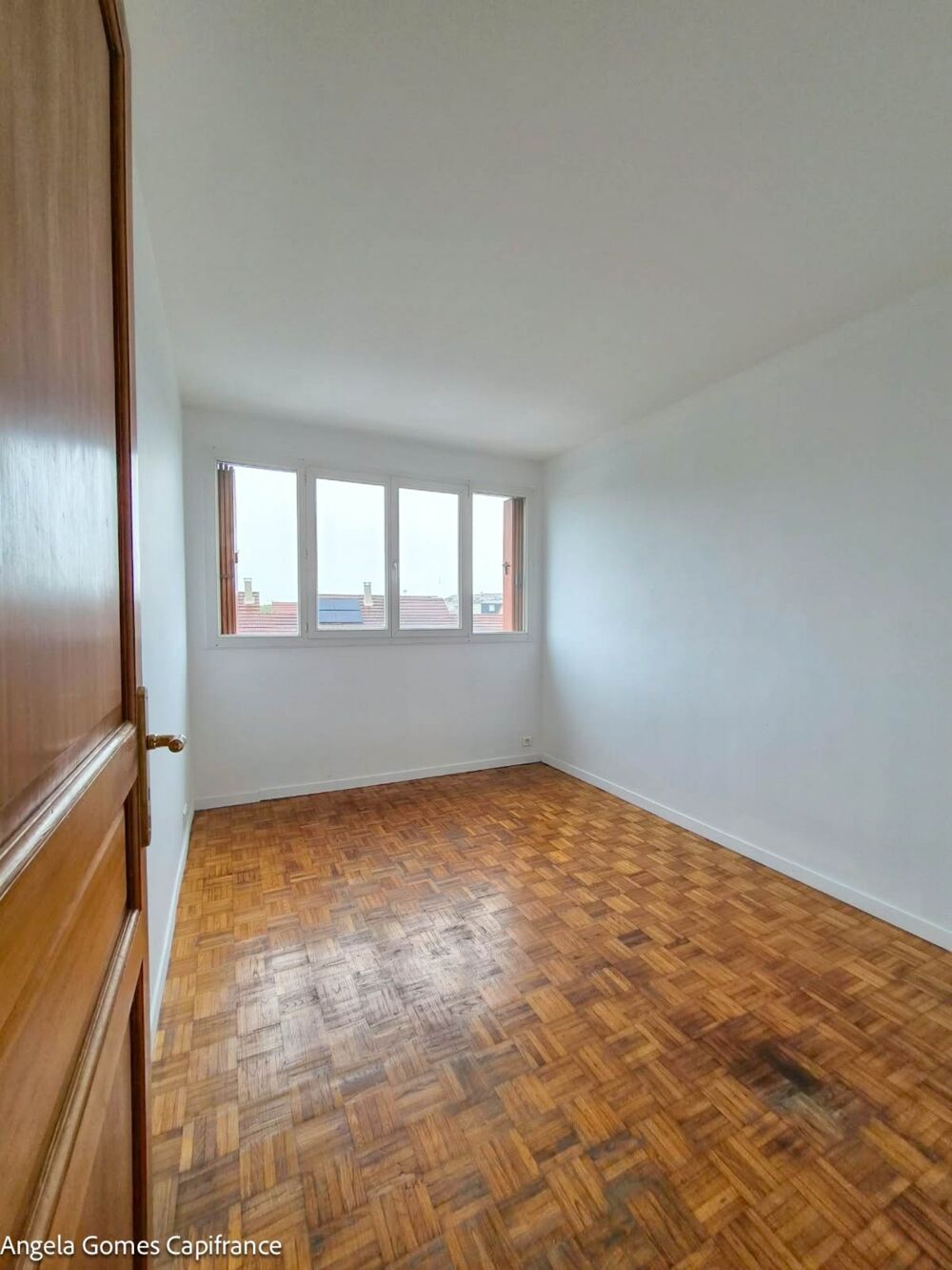 Vente Appartement Exclusivité Bel Appartement 4 pièces NEUILLY SUR MARNE (93) 74,50 m2 avec Cave et stationnement Neuilly sur marne