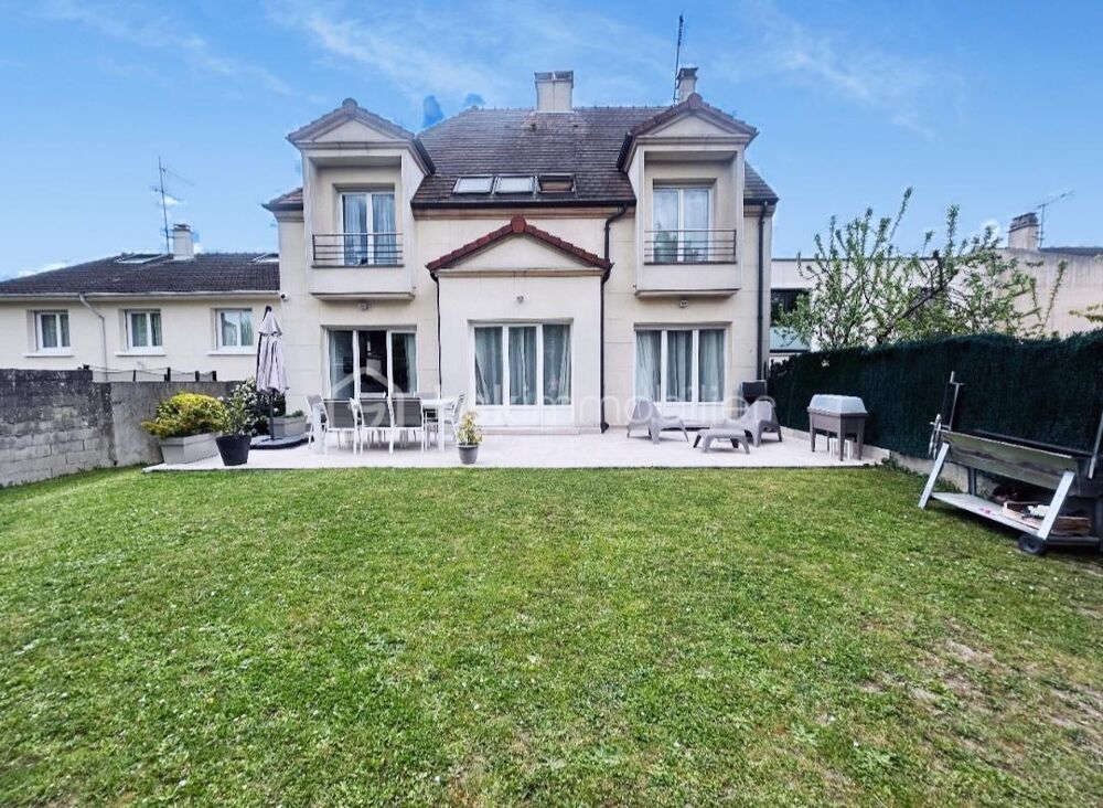argan  Secteur Poudrerie  À 5 min du RER B Maison contemporaine  200 m²  Matériaux de qualité