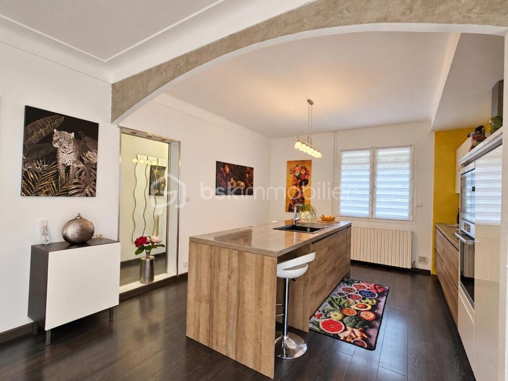 Vente Maison MAISON DE CARACTÈRE DE 252 m² - 11 PIÈCES - 6 CHAMBRES - 2 GARAGES Axat