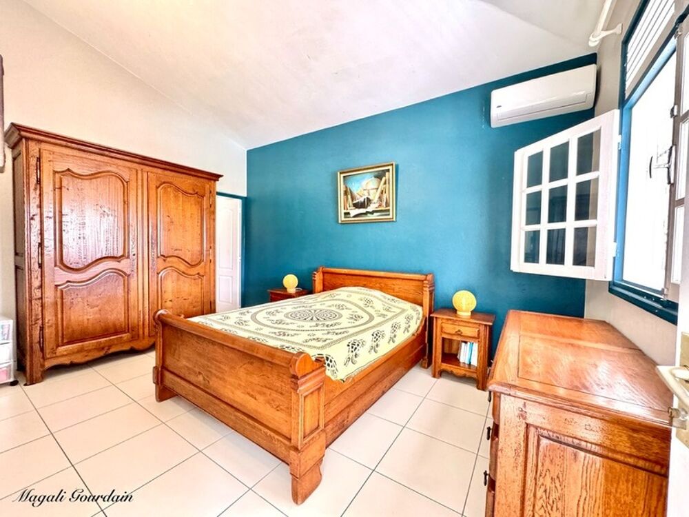  vendre  Villa Saint-Franois (97118)