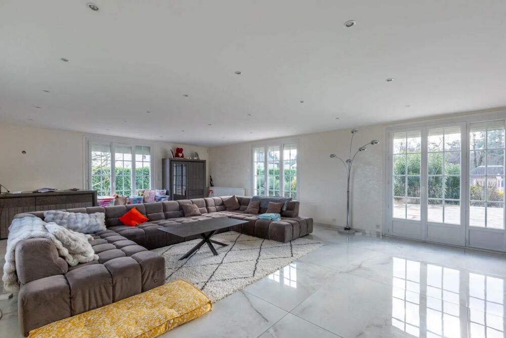 � vendre  Villa Saint-Laurent-de-Mure (69720)