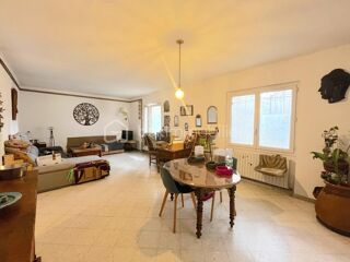  Immeuble à vendre 7 pièces 190 m²