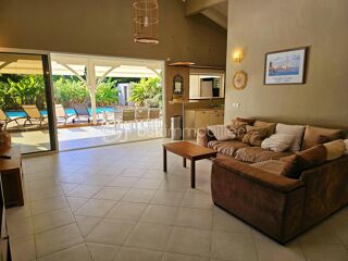  Villa � vendre 4 pi�ces 144 m�