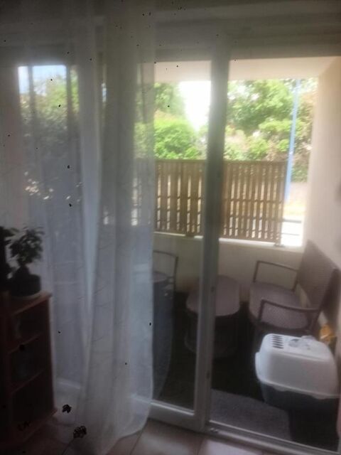   Appartement de 43m2 � louer sur St Caprais de Bordeaux Appartement - 2 pi�ce(s) - 43 m�