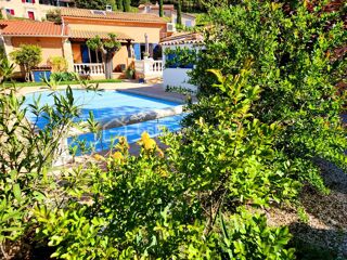  Villa à vendre 8 pièces 195 m²
