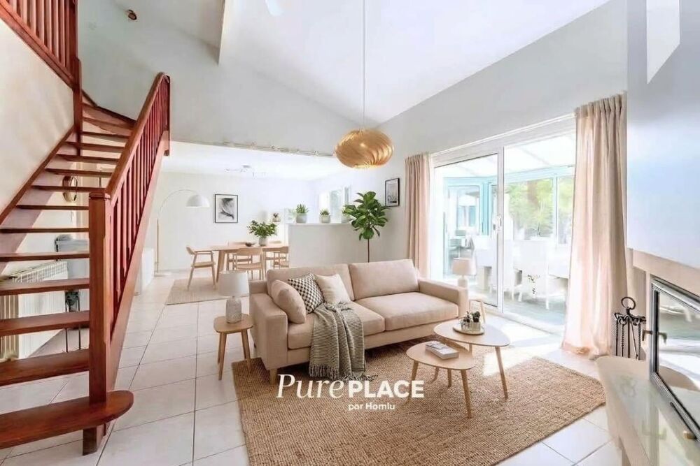 Vente Maison Maison/Villa T5 de 131 m² à Ambarès-et-Lagrave 33440 Ambares et lagrave
