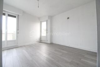  Appartement � vendre 5 pi�ces 100 m�