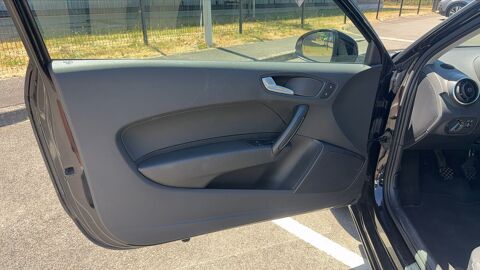 A1 1.6 TDI 90 Ambiente 2013 occasion 37230 Fondettes