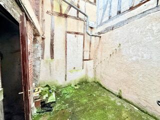  Immeuble � vendre 5 pi�ces 105 m�