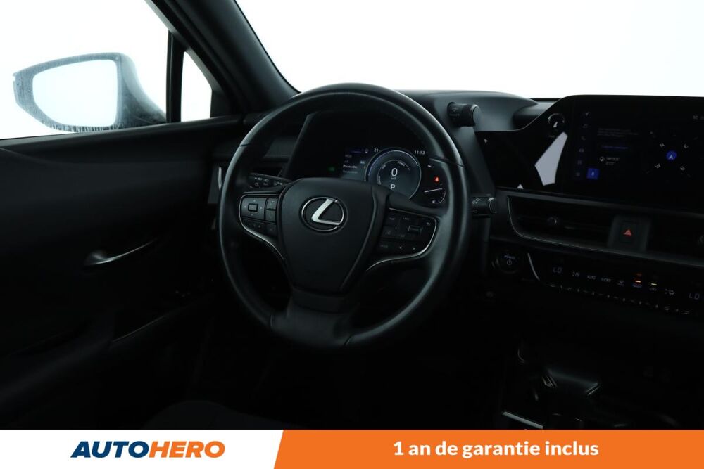 UX 250h Pack Business 2WD 184 ch 2023 occasion 92130 Issy-les-Moulineaux