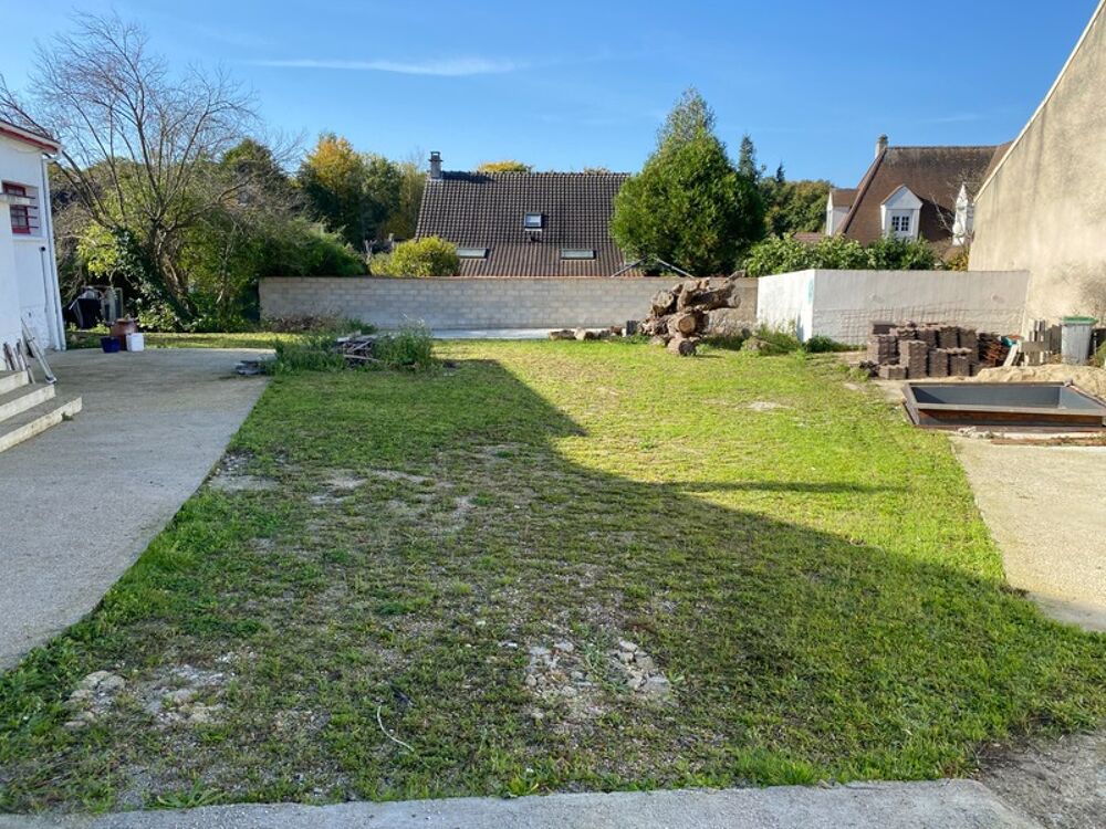 � vendre  Propri�t�/ch�teau �merainville (77184)