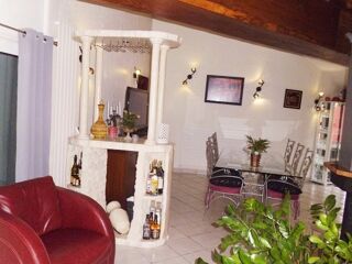  Maison � vendre 7 pi�ces 204 m�