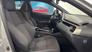 C-HR 1.8 VVT-i 122 Hybrid CVT Distinctive - Automatique Entretien 2019 occasion 54000 Nancy