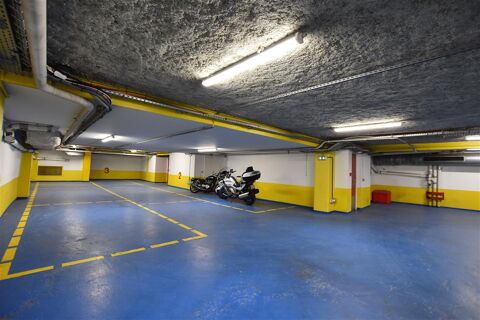  Parking / Garage � louer 259 m�