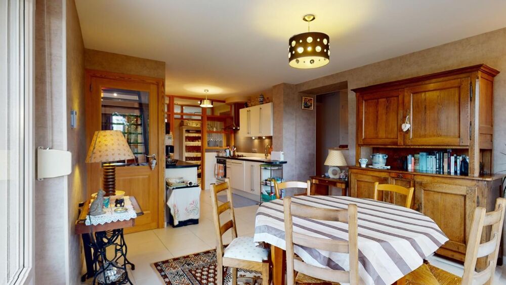 Vente Maison Thonne-le-Thil – Du charme, de l'espace et une terrasse plein sud avec vue sur la vallée Thonne le thil