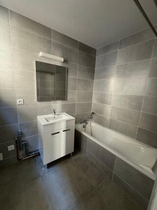  Duplex/triplex � louer 4 pi�ces 80 m�