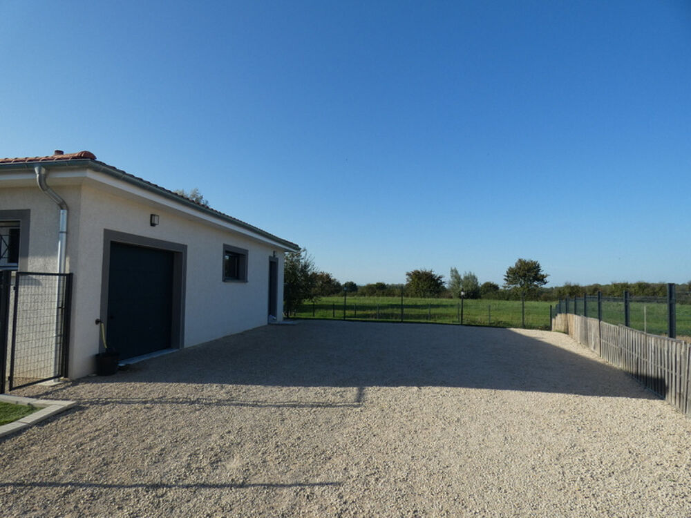 Vente Villa Dpt Sane et Loire (71),  vendre proche de MACON maison P4 de 106 m Macon