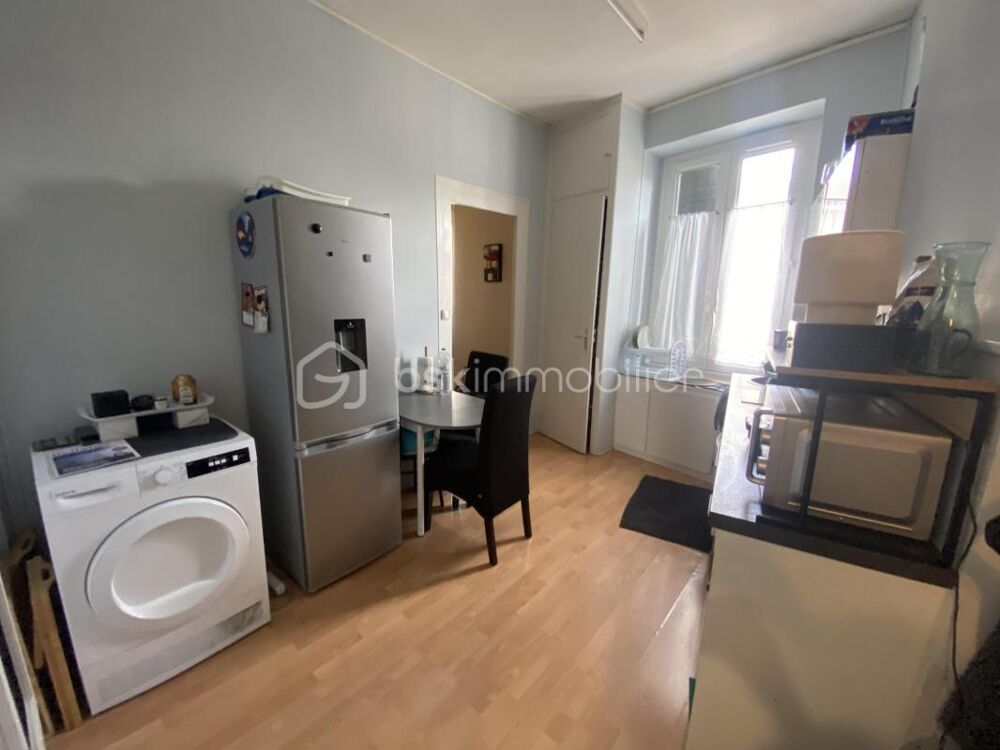 Vente Appartement INVESTISSEUR: T2 LOUE AU COEUR DU BOURG DANS PETITE COPROPRIETE Caluire et cuire