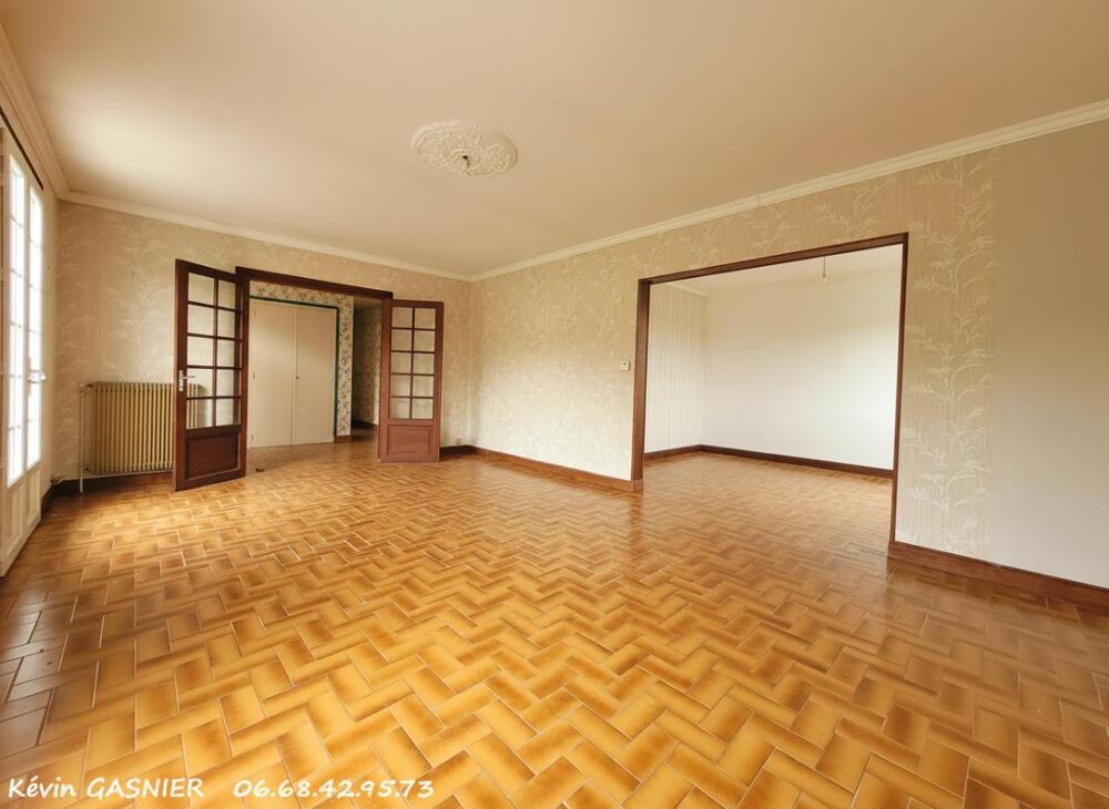 ROULLET SAINT ESTEPHE (16440) : Maison de plain pied de 93m2 avec garage