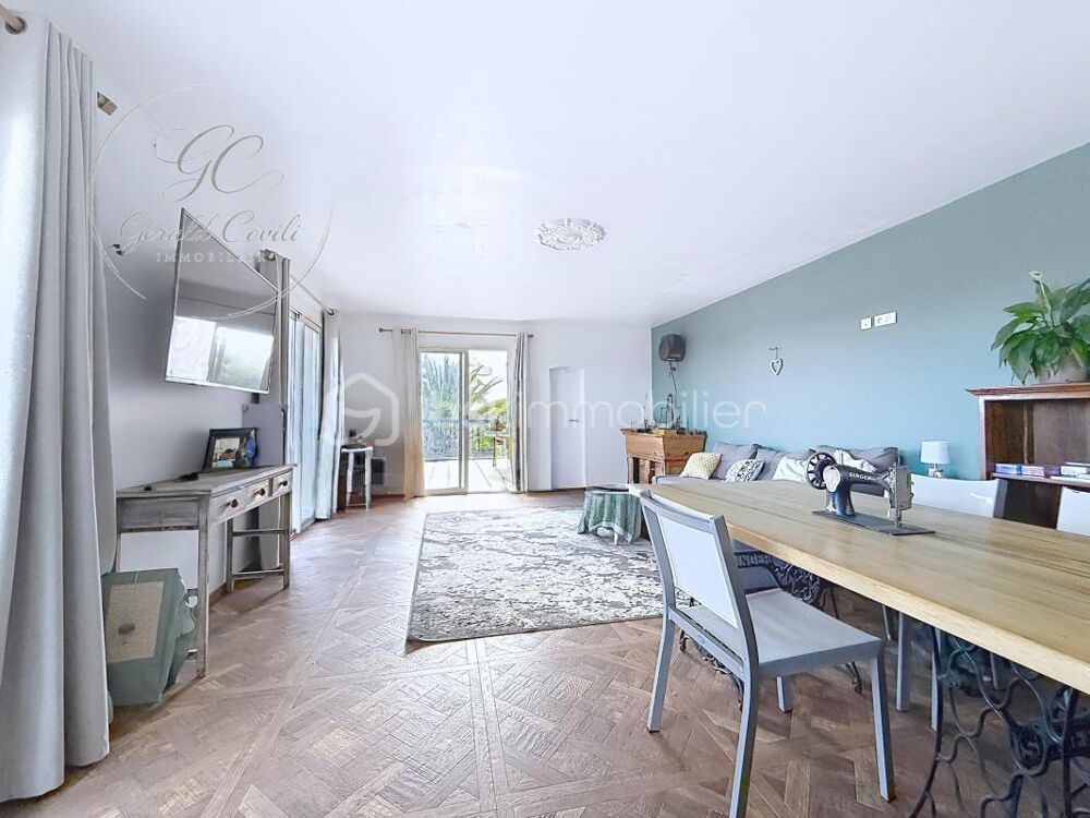 APPARTEMENT 5 PIECES DE 130 M² AVEC UNE TERRASSE DE 60 M² / VALLAURIS - GOLFE JUAN
