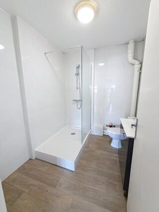  Appartement à louer 2 pièces 51 m²