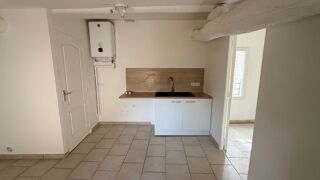  Appartement à louer 1 pièce 28 m²