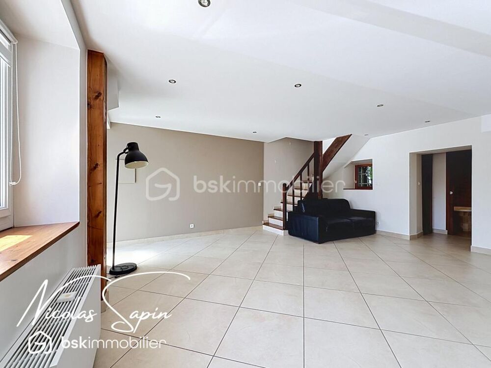 Maison de 160m2 avec 5 chambres plus bureau
