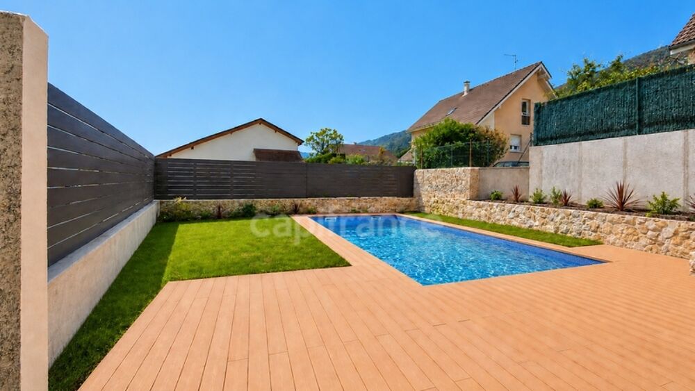 Maison à vendre 15 pièces CROZET (01)