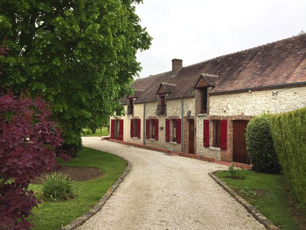 Maison de caractère à Girolles 6 pièces - 139 m2