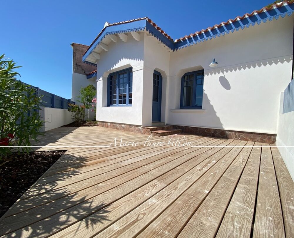 Maison à vendre 5 pièces SAINT GILLES CROIX DE VIE (85), jardin de ville avec son spa, garage