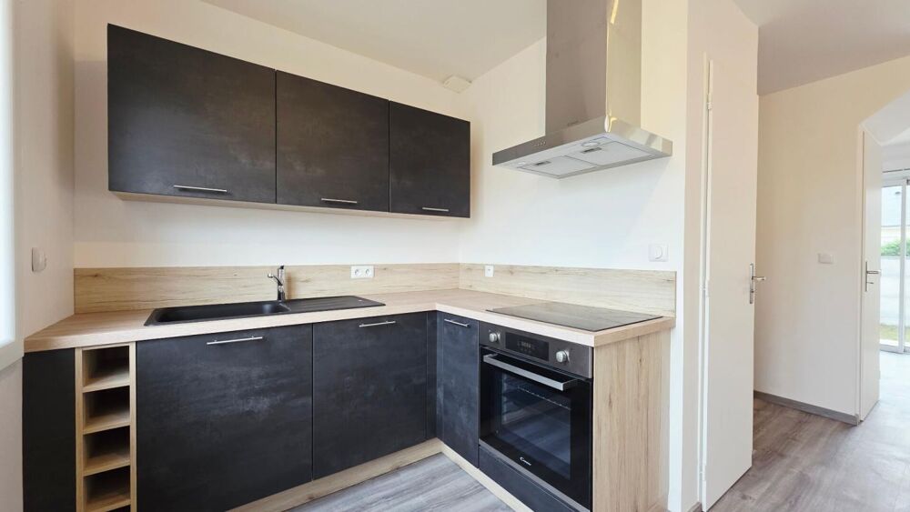 Vente Maison BOURGES MAISON 80.8M² 5 PIECES 4 CHAMBRES JARDIN SOUS-SOL Bourges