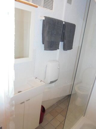  Appartement à louer 2 pièces 33 m²