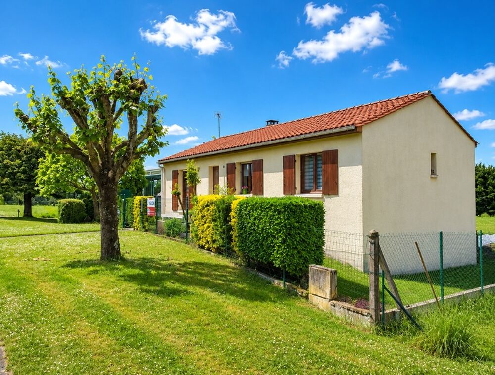 Maison 4 pièces 94 m² · à Chalais · 94 m² · 173 000 €