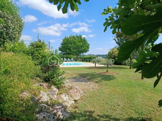  Maison � vendre 7 pi�ces 220 m�