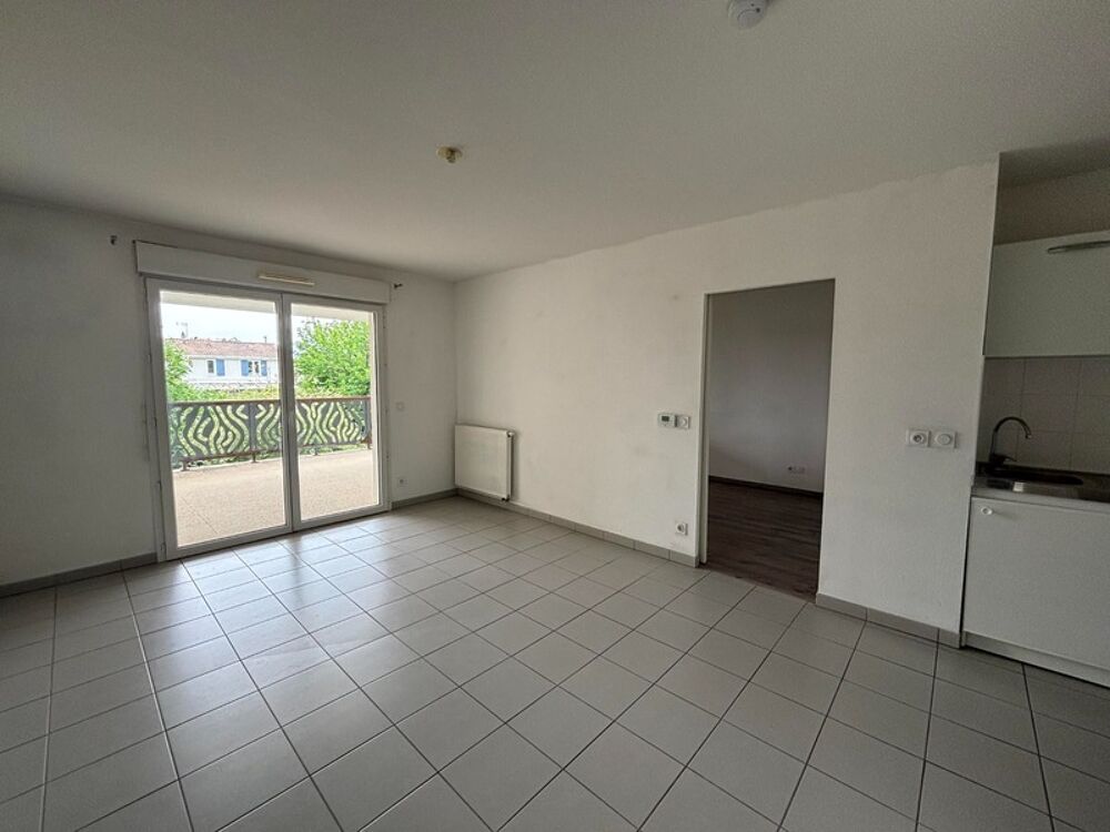 Vente Appartement Appartement à vendre 2 pièces BOUCAU (64) et place de parking sous-terrain Boucau