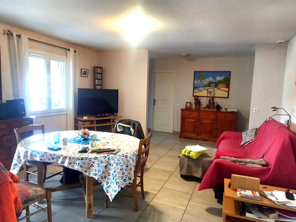 Vente Villa GONFARON, villa de plain pied climatisée 3 chambres avec piscine Gonfaron