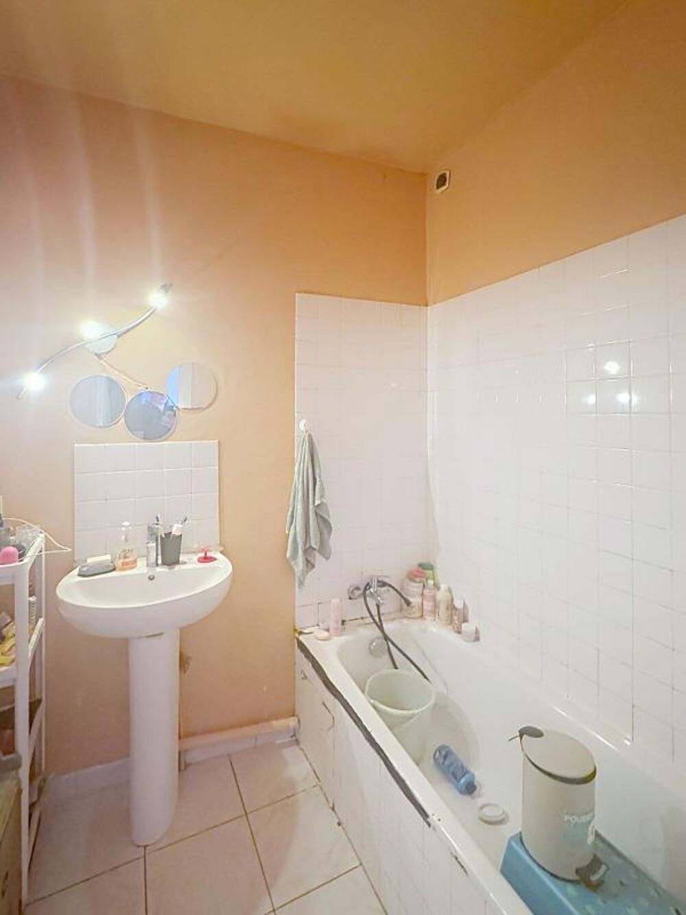 T2 46m² vendu loué - Charpennes