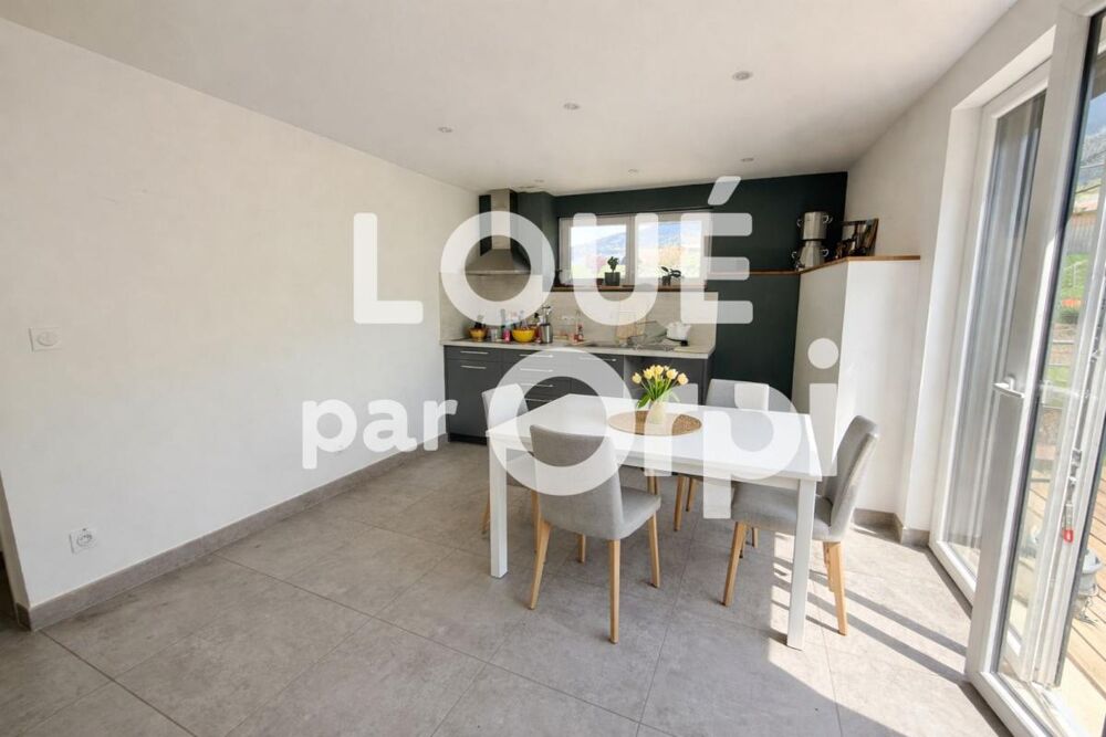 Location Duplex/Triplex Loué.... visites terminées T3 duplex avec terrasse et jardin privatif à Theys ? Theys