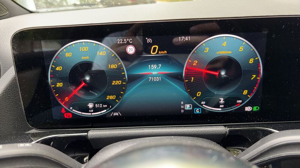 Classe GLA 250 224 4Matic 8G- DCT AMG Line - Automatique Toit ouvrant 2021 occasion 69300 Caluire Et Cuire