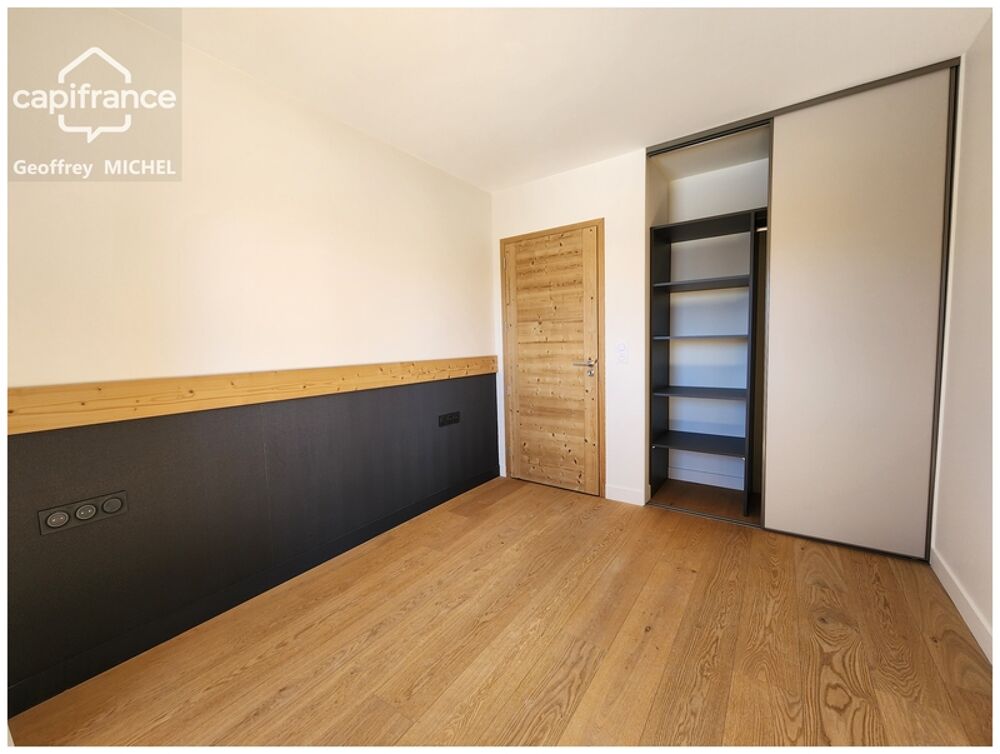 Appartement à vendre à lAlpe dHuez  T3 cabine de 84 m² avec terrasse de 10 m²