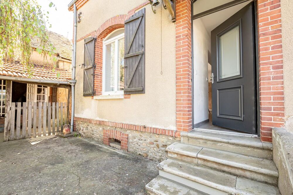 LIEUX UNIQUES ® x PROPRIÉTÉS PRIVÉES PROPOSE JOLIE MAISON EN PIERRE 130 M² + PETITE MAISON 80 M² À RENOVER - TERRAIN 4335 M² -