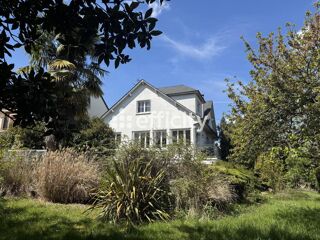  Maison � vendre 8 pi�ces 180 m�