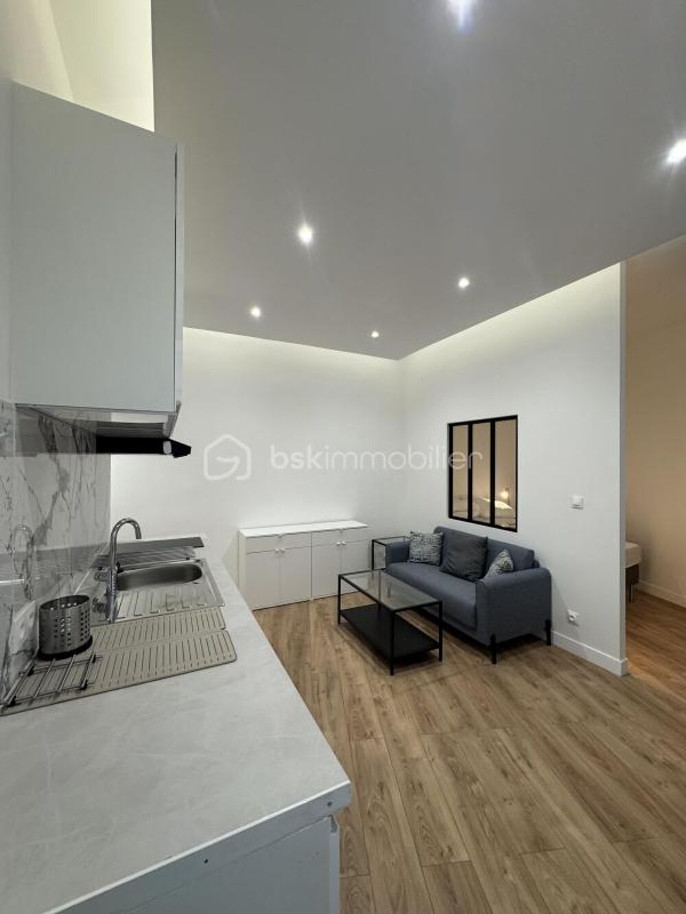Location Appartement Paris 16e-Charmant appartement de 30 m2 au calme absolu Paris 16