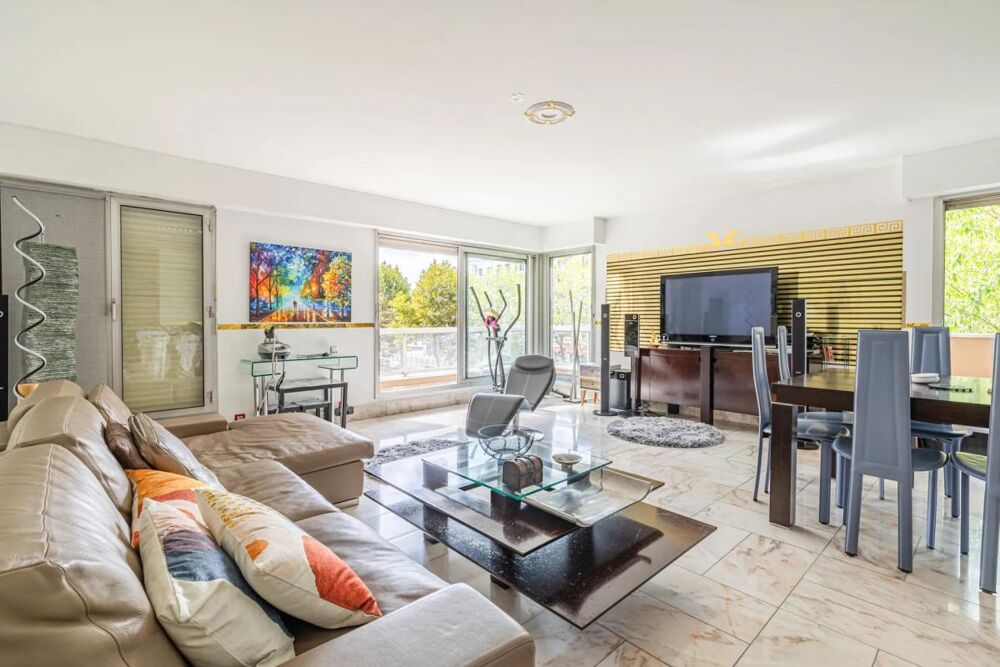 Vente Appartement Appartement de 3 pièces de 76 m² à Neuilly-sur-Seine Neuilly sur seine